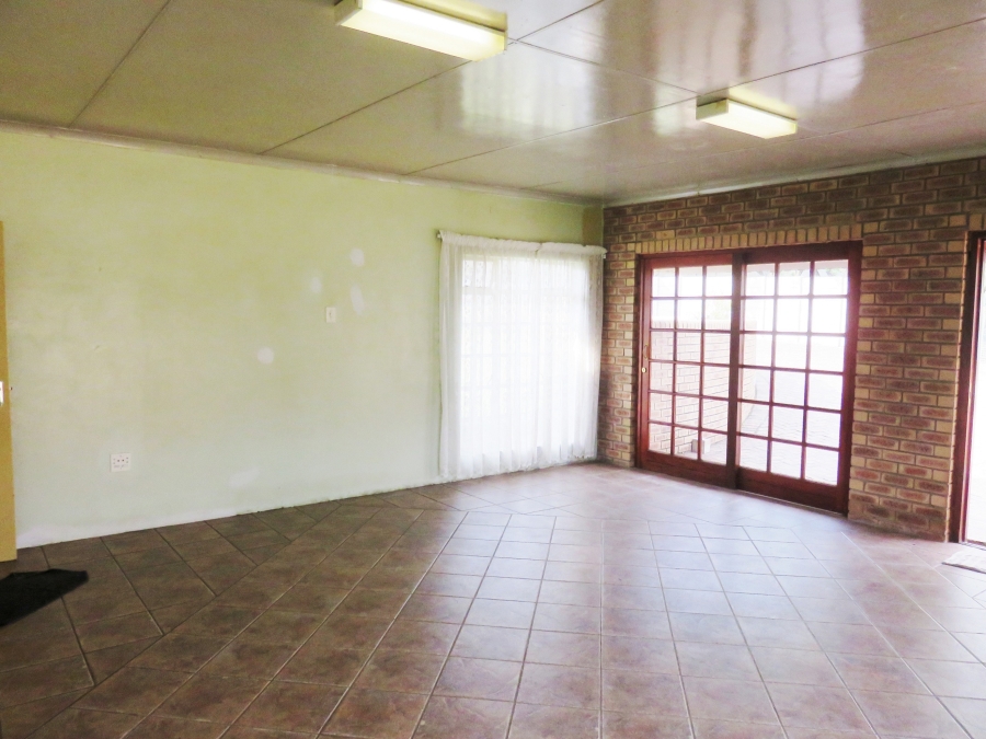 3 Bedroom Property for Sale in Oranjeville Free State